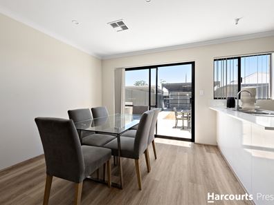 12 Halcyon Loop, Southern River WA 6110