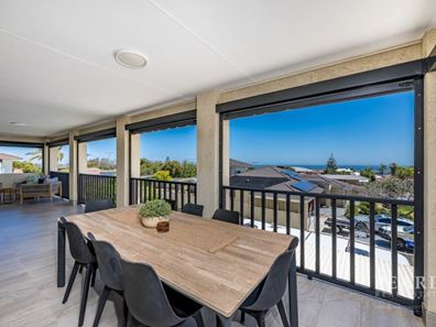 1 Crew Court, Ocean Reef WA 6027