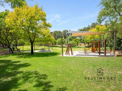 6 The Cove, Canning Vale WA 6155