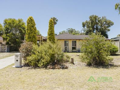 42 VIRGINIA AVE, Maddington WA 6109