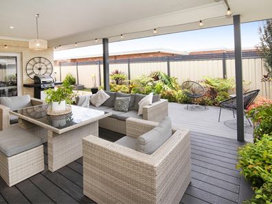 4 Shoveler Road, Geographe WA 6280