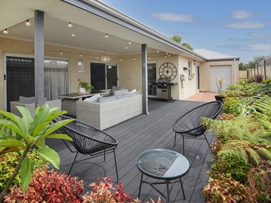 4 Shoveler Road, Geographe WA 6280