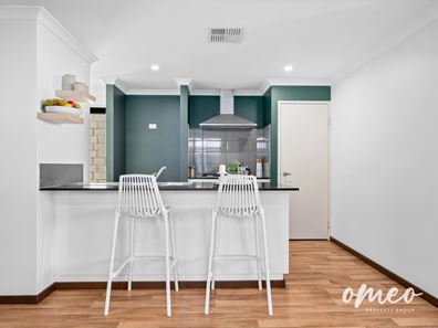 9 Harrogate Road, Wellard WA 6170
