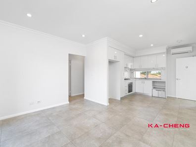9/2 Croesus Street, Morley WA 6062