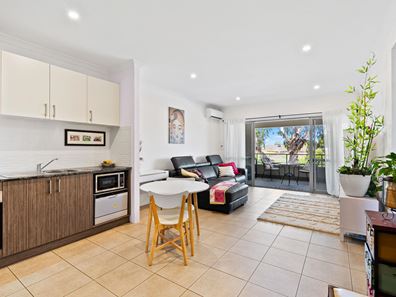 6/15 Allnutt Street, Mandurah WA 6210
