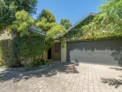 2/82 Gardner Street, Como WA 6152