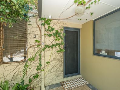 2/82 Gardner Street, Como WA 6152