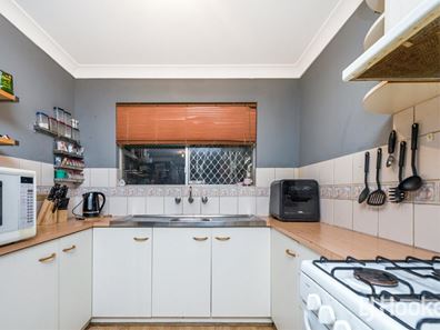 41 Cowan Street, Armadale WA 6112