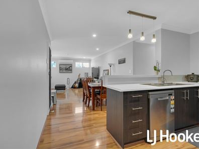 72 Dotterel Way, East Cannington WA 6107