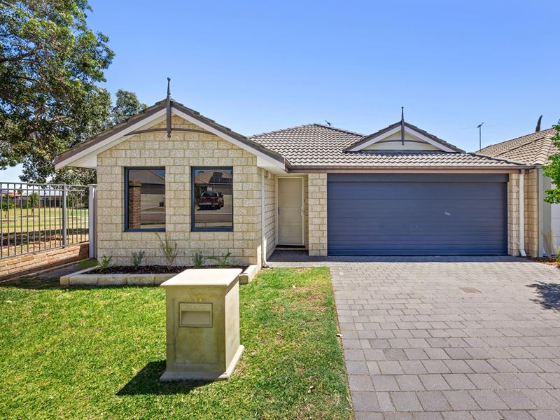 1/24 Larwood Crescent, High Wycombe WA 6057