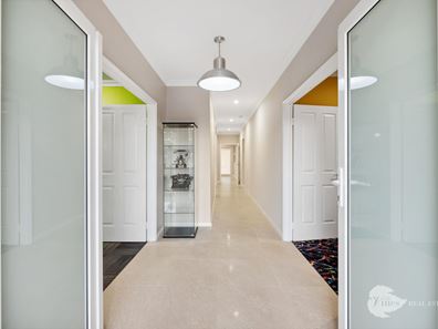 22 Banrock Drive, The Vines WA 6069