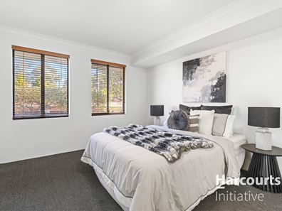 24 Moss Street, Huntingdale WA 6110