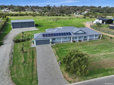 12 Hereford Way, Milpara WA 6330