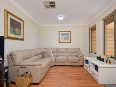 52 Amadeus Crescent, Port Kennedy WA 6172