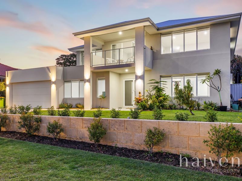 24 Pickering Way, Booragoon