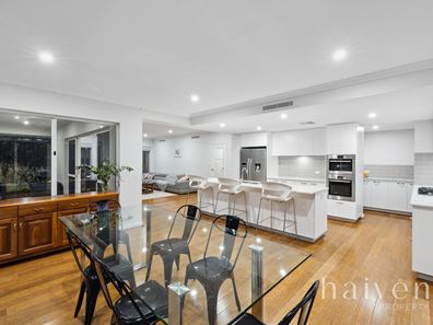 24 Pickering Way, Booragoon WA 6154