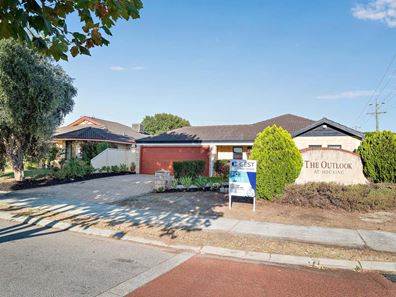 2 Hinckley Parkway, Hocking WA 6065