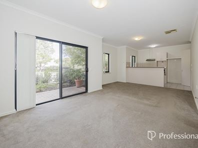 1/86 Ellersdale Avenue, Warwick WA 6024