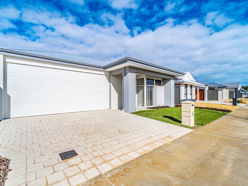 5 Kitaakari Crescent, Baldivis WA 6171