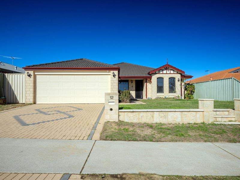12 Redcloud Ridge, Merriwa WA 6030