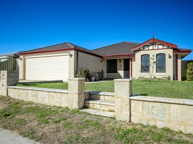 12 Redcloud Ridge, Merriwa WA 6030