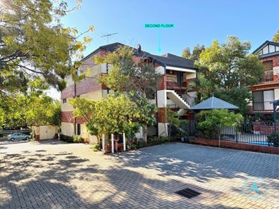 9/8 King George Street, Victoria Park WA 6100