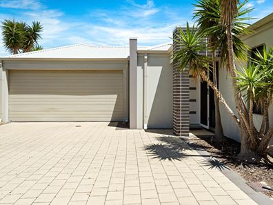 21A Joyce Street, Scarborough WA 6019