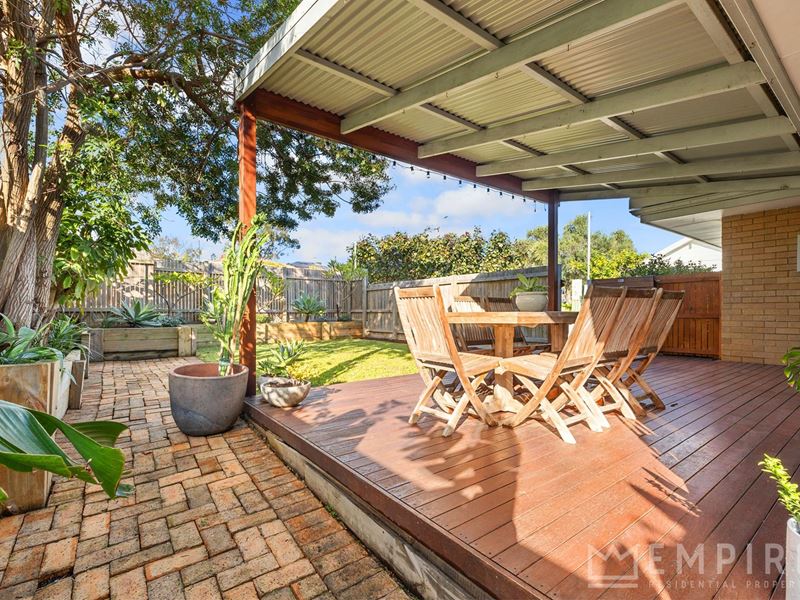3 Ashbourne Way, Hamilton Hill WA 6163
