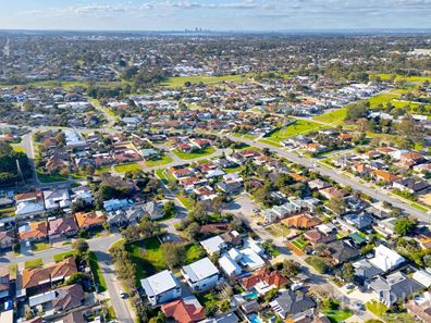 3 Ashbourne Way, Hamilton Hill WA 6163