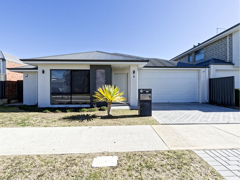 5 Bluegrass Street, Treeby WA 6164