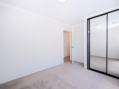 5 Bluegrass Street, Treeby WA 6164