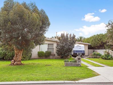 57 Elsie Street, Watermans Bay WA 6020