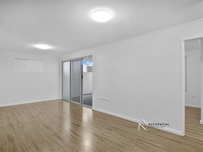 2/23 Thor Street, Innaloo WA 6018
