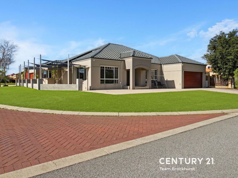 24 Central Park Avenue, Canning Vale WA 6155