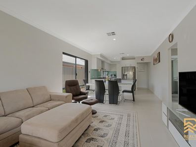 27 Little Close, East Cannington WA 6107