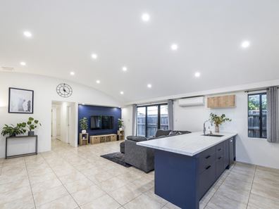 7 Galatea Pass, Ellenbrook WA 6069