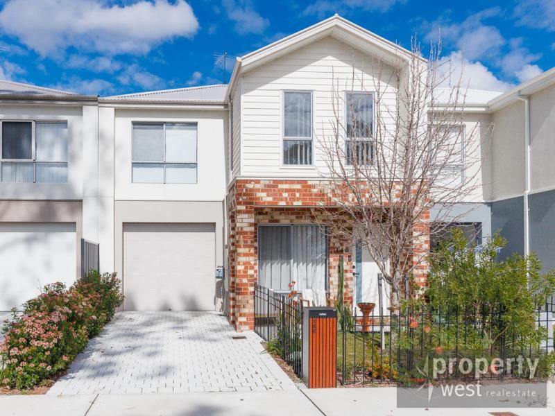 146 Strinesdale Bvd, Aveley WA 6069