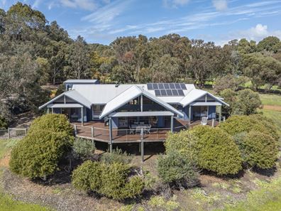 32 Koorabin Drive, Yallingup WA 6282