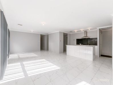 28 Siltstone Road, Haynes WA 6112