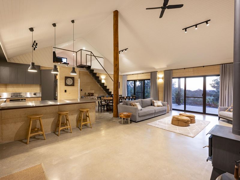 130 Sonning Loop, Yallingup