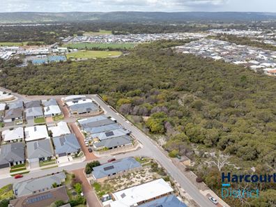 35 Bushside Drive, Aveley WA 6069