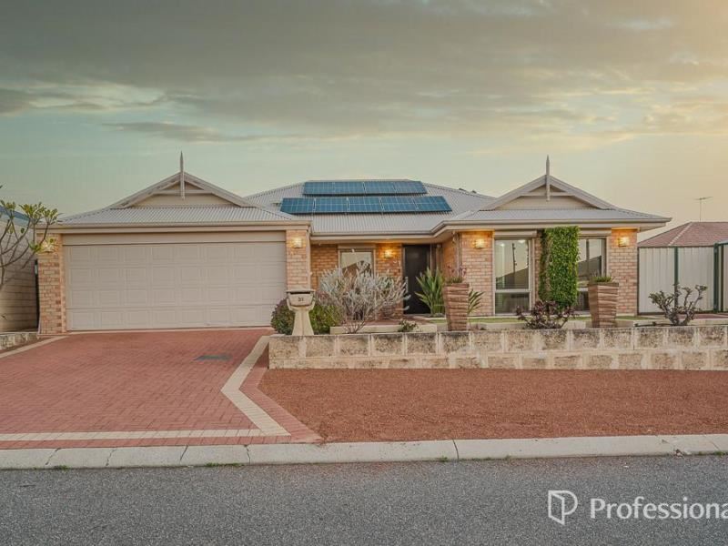 31 Pira Loop, Byford WA 6122