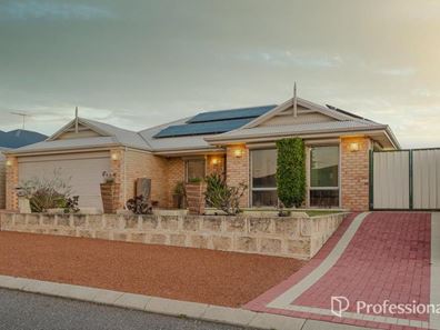 31 Pira Loop, Byford WA 6122
