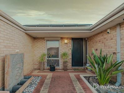 31 Pira Loop, Byford WA 6122