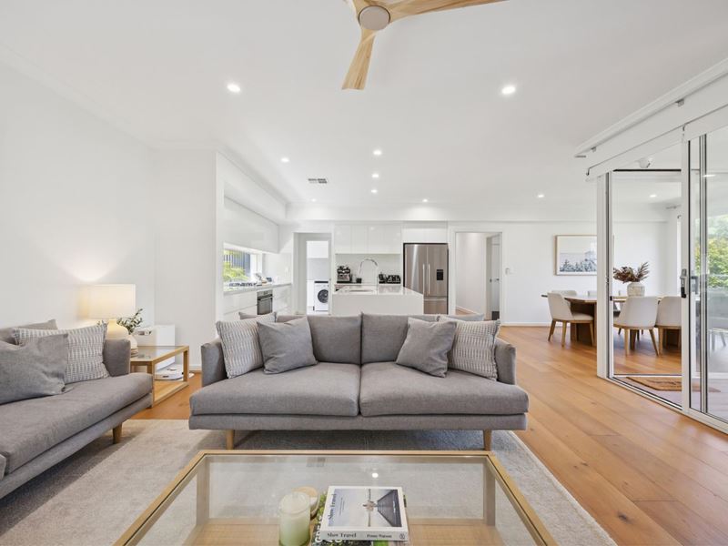 72 Canning Avenue, Booragoon