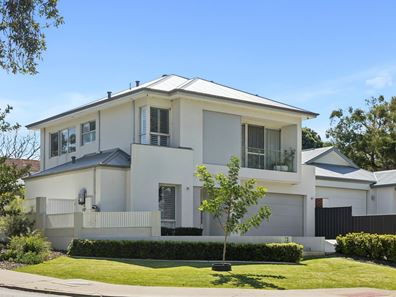 72 Canning Avenue, Booragoon WA 6154
