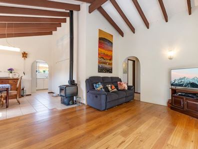 2 Orville Place, Hamersley WA 6022