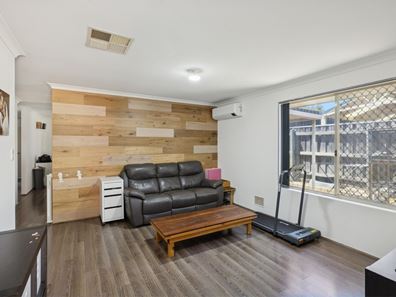 5 Sanford Court, Lockridge WA 6054