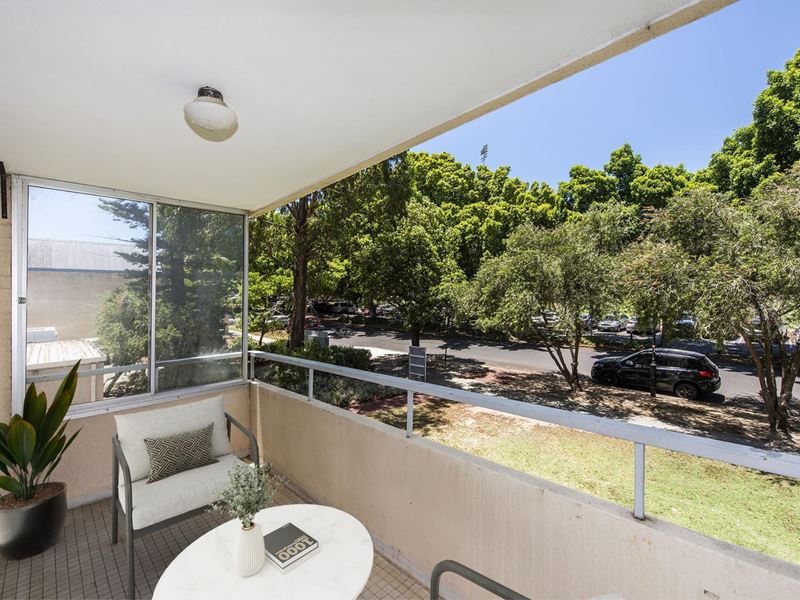 13/165 Derby Road, Shenton Park