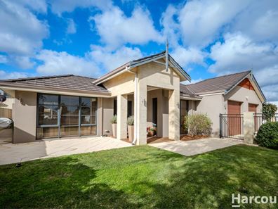 21 Josbury Corner, Carramar WA 6031